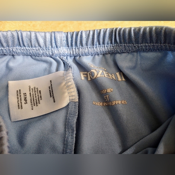 Disney Frozen II 5t Metallic Leggings - Picture 2 of 4